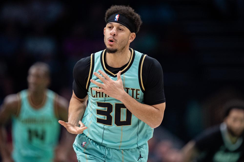 孔帕尼：胜利可喜但比赛只进行了一半 希望球队能延续出色表现