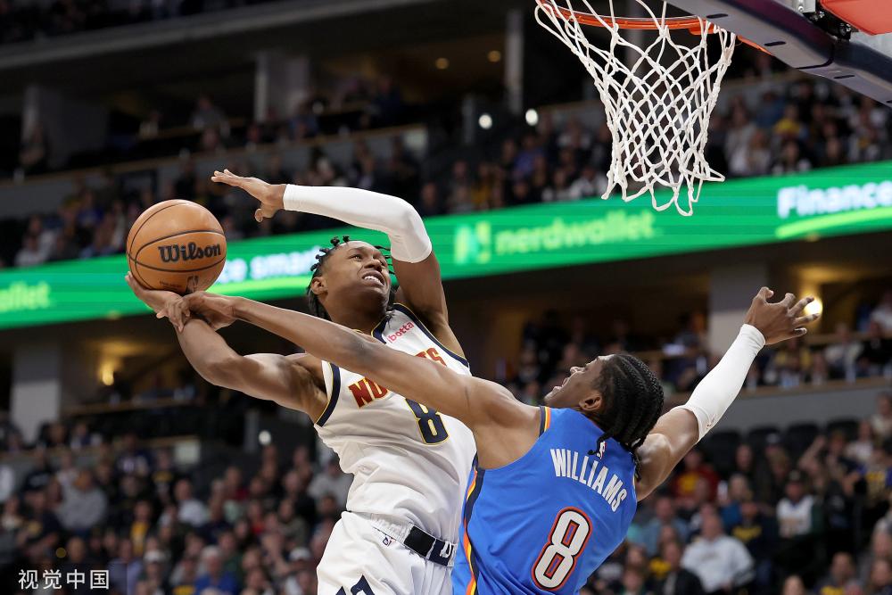 他在日常训 他在日常训