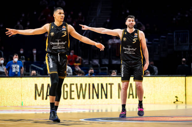 在世界射箭 在世界射箭