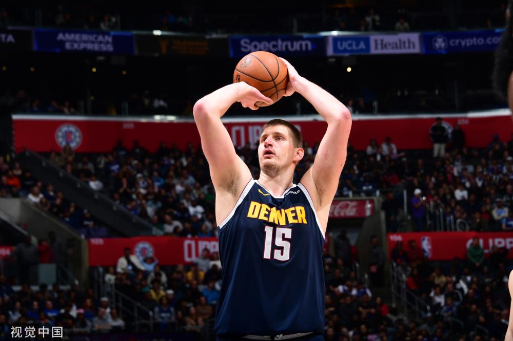 [中超]第27轮：青岛西海岸VS上海申花