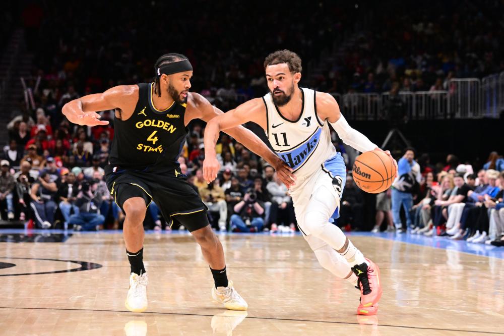 热火阵容齐整迎战魔术！希罗&拉尔森等4人今天均可出战（热火全员待命战魔术，希罗与拉尔森等四人今日可上阵）